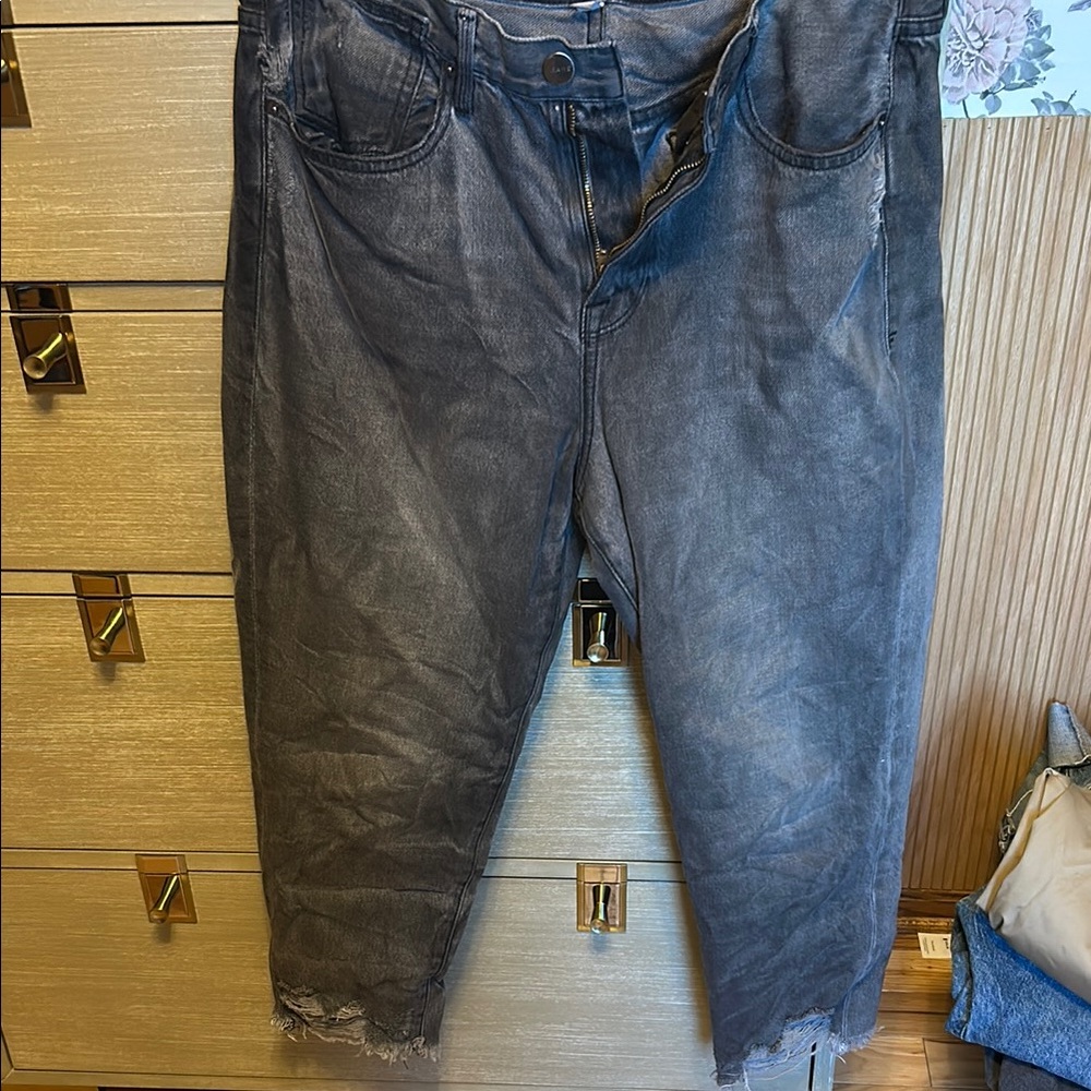 Frame Distressed Black Denim Jeans
